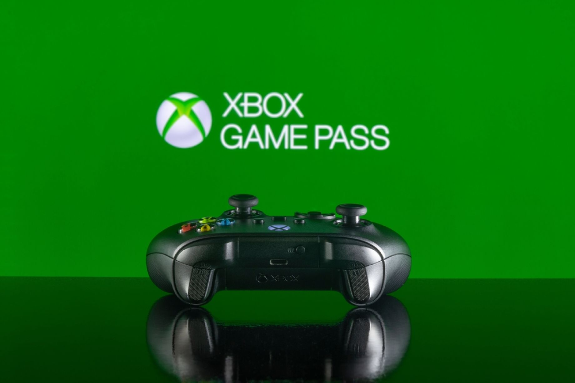 Phil Spencer Reacts To Rumors Of PlayStation Game Pass Competitor